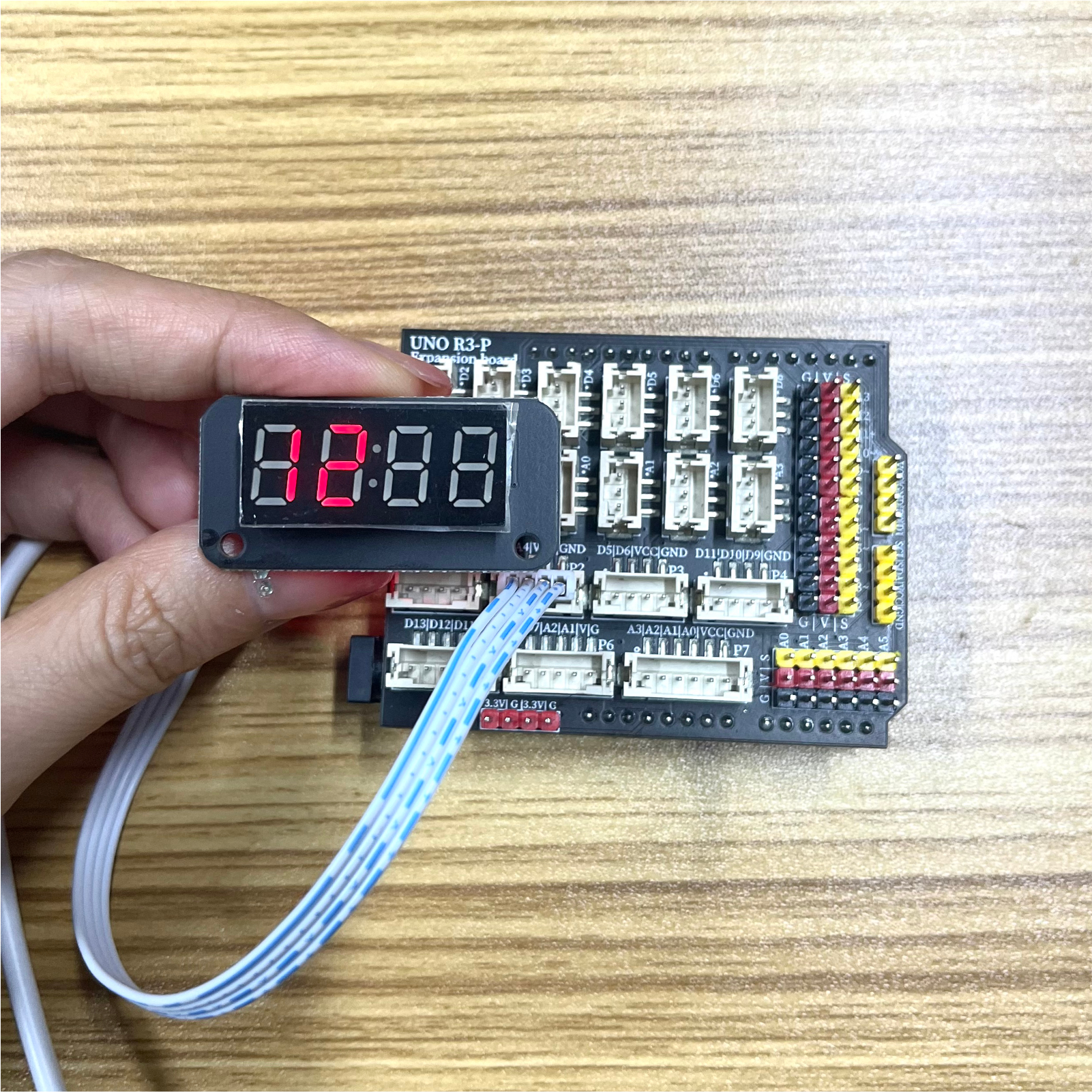 HS-F15P 四位时钟数码管